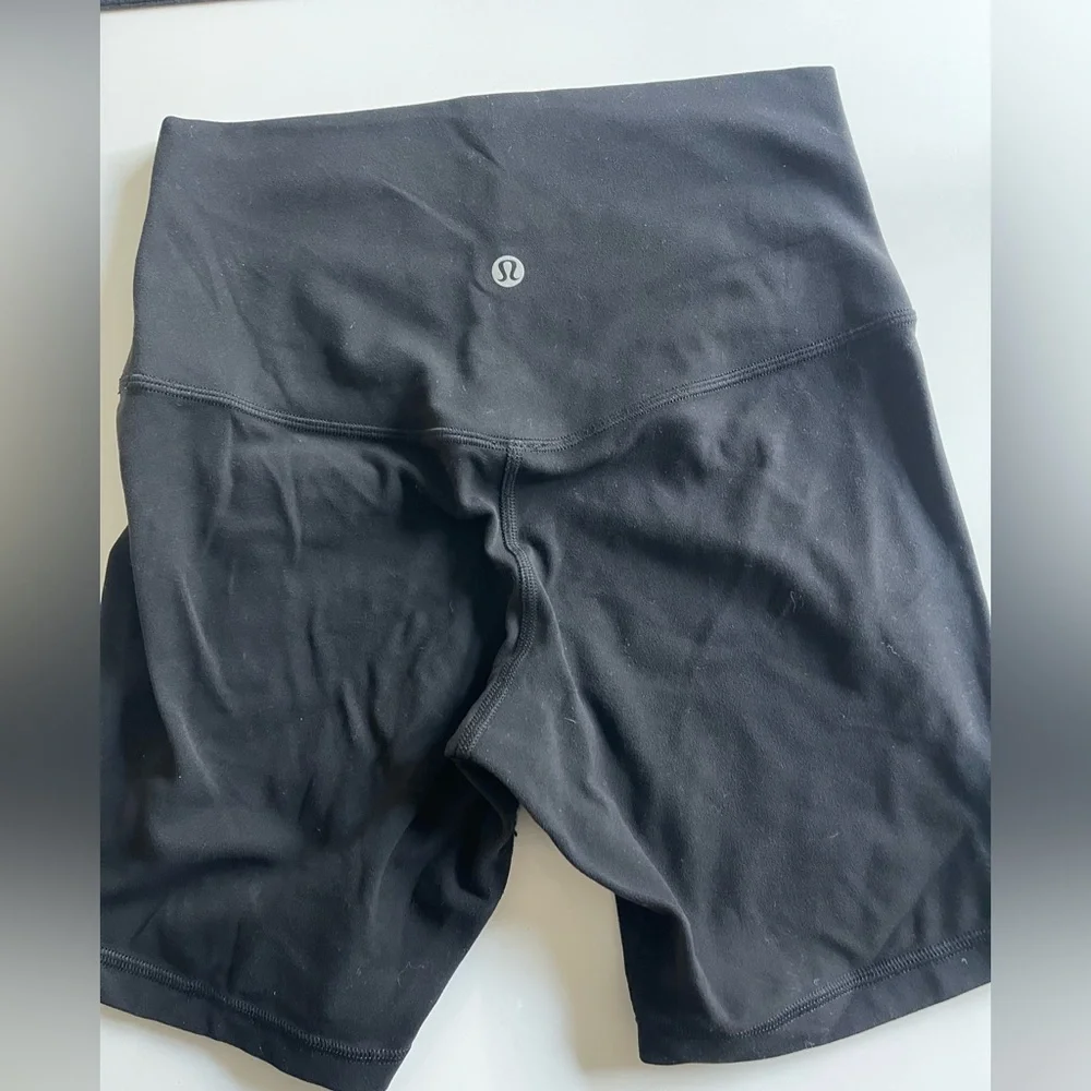 Lululemon Align Black High-Rise Short - Picture 6 of 7